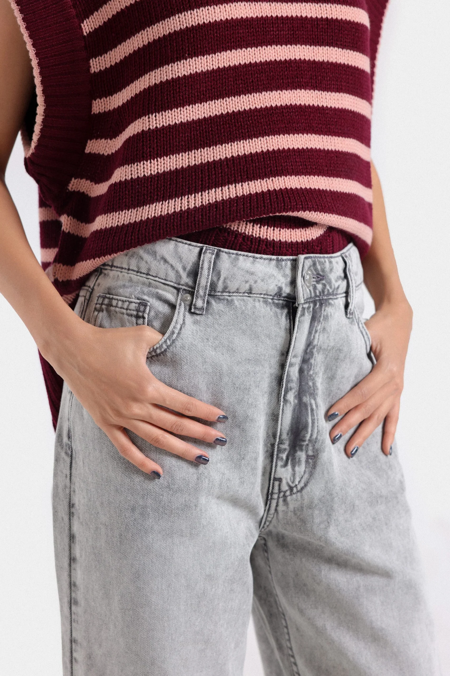 Basic Wide Leg Jeans - Image 2